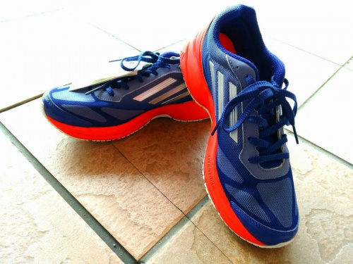 メンズファッションのスニーカー