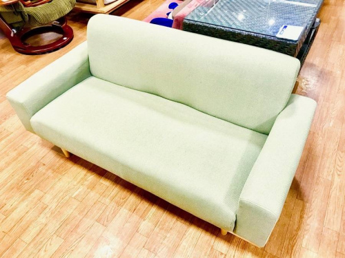 家具のソファ