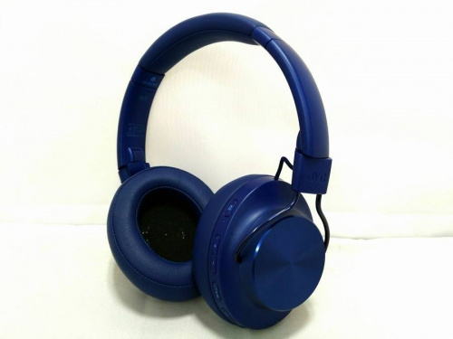 デジタル家電のヘッドホン