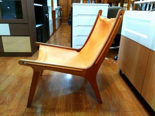 イスのレザーチェア