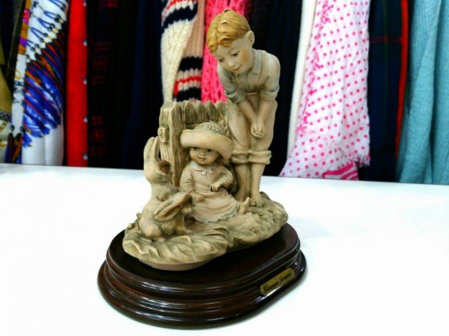 置物のGiuseppe Armani