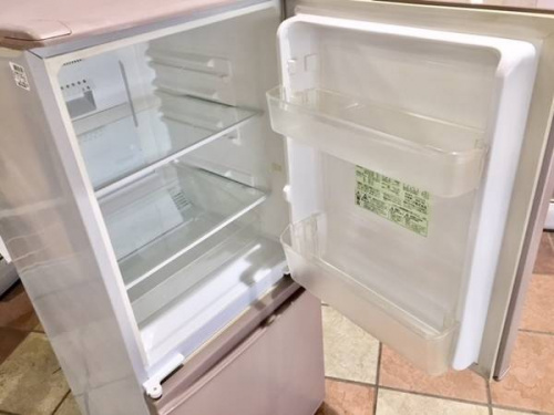 冷蔵庫のSHARP