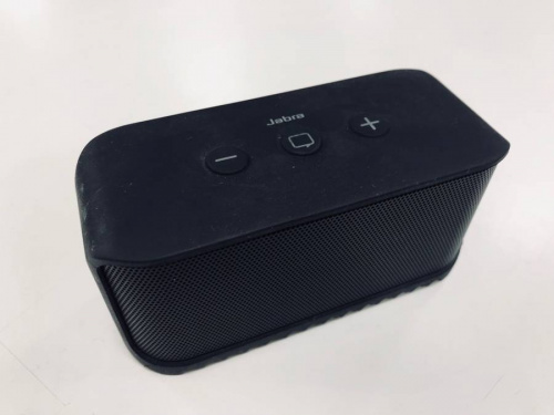 オーディオ機器のスピーカー