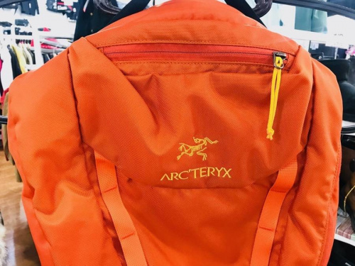 バッグのデイパック