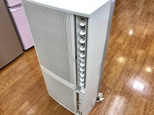 窓枠エアコンのCORONA