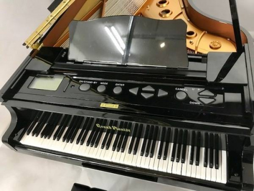 SEGA TOYSのグランドピアニスト