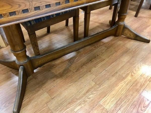 ダイニングセットの近藤工芸
