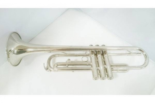 管楽器のトランペット