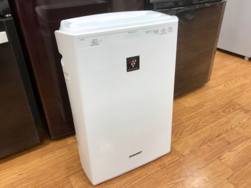生活家電の空気清浄機