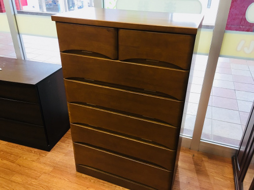 中古家具のチェスト