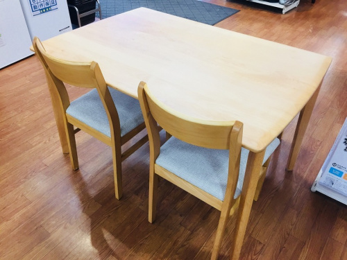 家具のダイニングセット