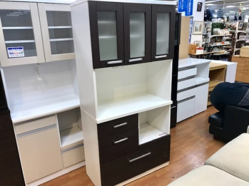 家具のカップボード・食器棚