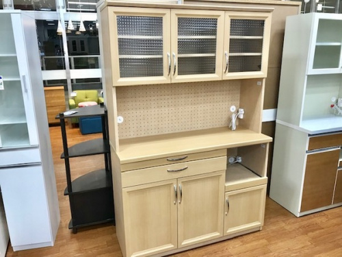 家具のカップボード・食器棚