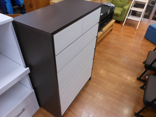 家具のチェスト