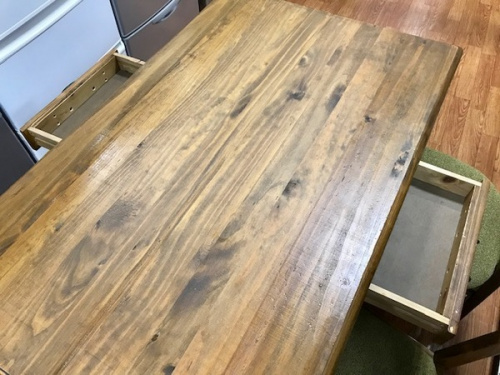 ベンチ付ダイニングセットの中央林間家具