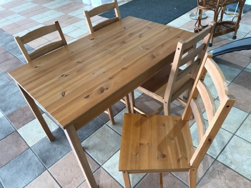 ダイニングセットの中古家具