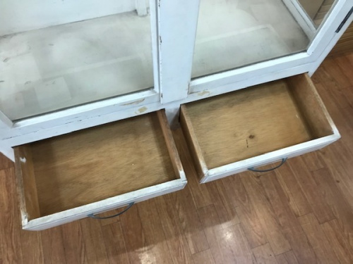 2枚扉キャビネットの中央林間 中古家具