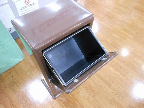 ダストボックスの中央林間 中古家具