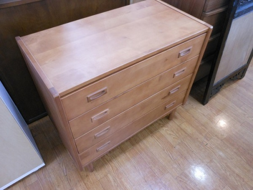 家具のチェスト