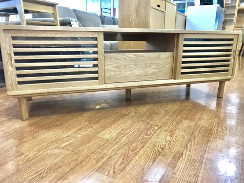 家具のテレビボード