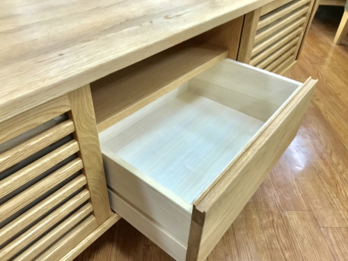 中古家具　テレビボードの起立木工　中古