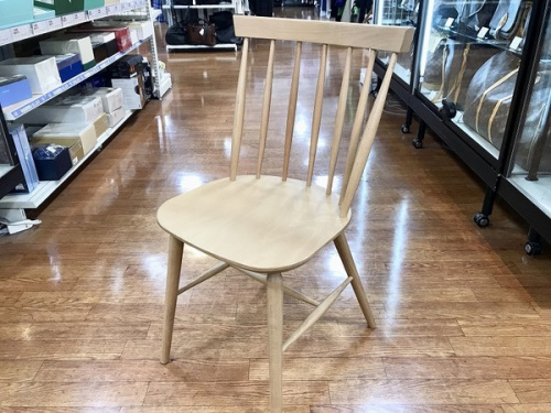 家具のダイニングチェア