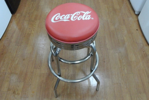 コカ・コーラのスツールが入荷しました！！！【中央林間店