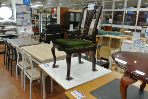 ダイニングセットの中央林間 中古家具