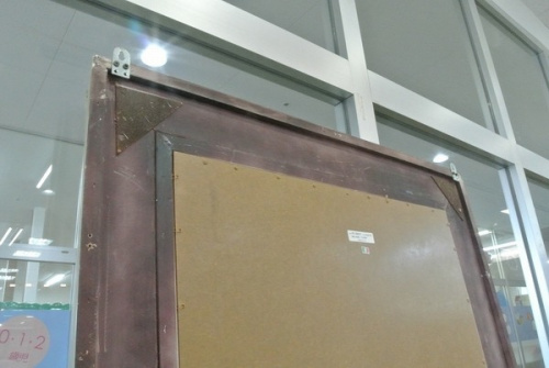 鏡の中央林間　中古家具