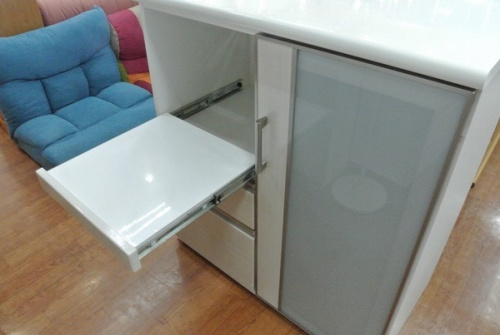 キッチン収納のキッチンカウンター