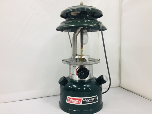 アウトドア用品のColeman