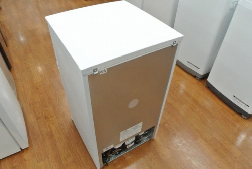 冷蔵庫の2ドア冷蔵庫