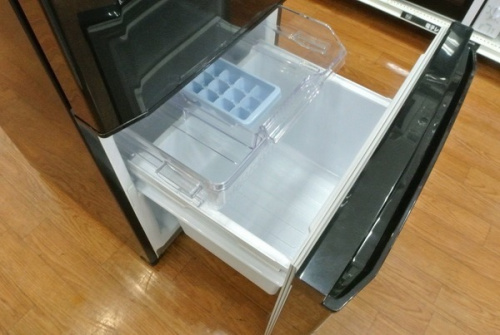 2ドア冷蔵庫のMITSUBISHI