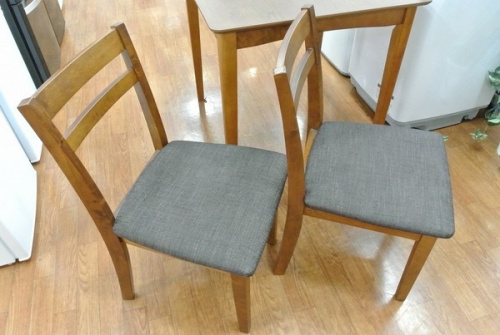 ダイニングテーブルの中央林間　中古家具