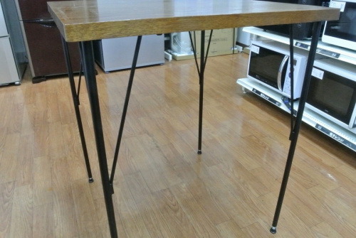 テーブルのカフェテーブル