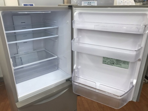 冷蔵庫の3ドア冷蔵庫