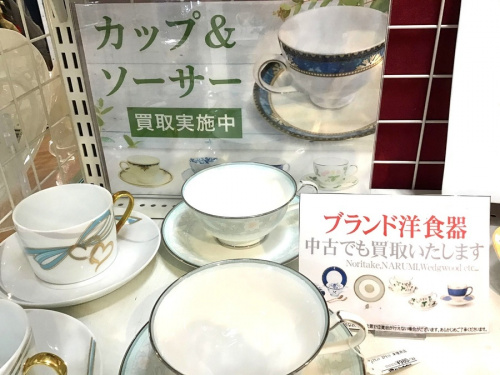 テーブルウェアの洋食器