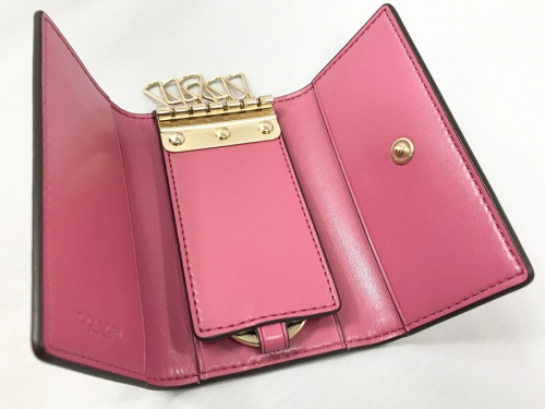 キーケースのCOACH