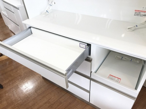 綾野製作所の中央林間　中古家具
