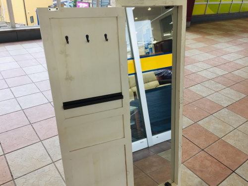 中古家具のカントリー
