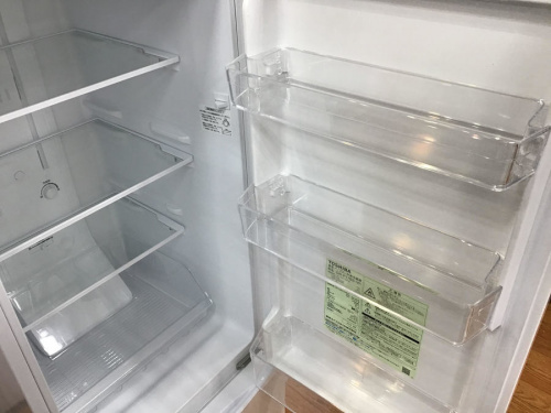 冷蔵庫の2ドア冷蔵庫