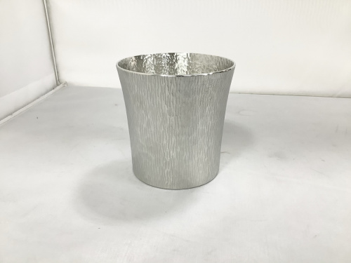 洋食器のタンブラー