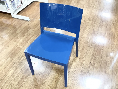 生活家具のイス