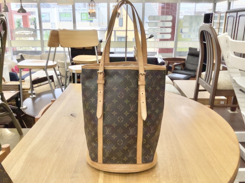 バッグのLOUIS VUITTON