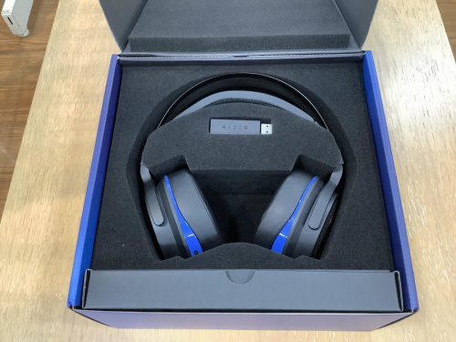ヘッドホンのRAZER レイザー