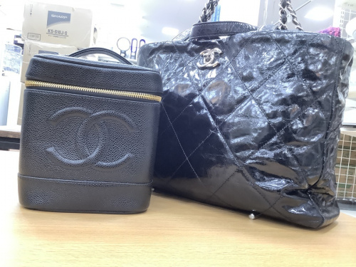 ブランド・ラグジュアリーのCHANEL シャネル