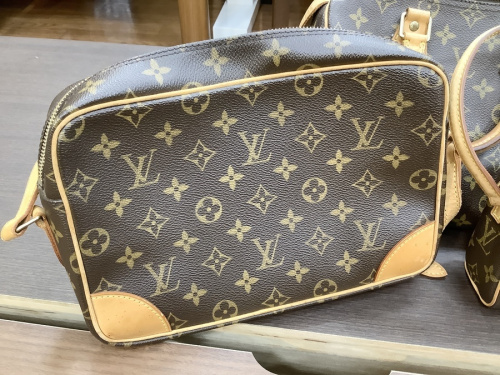 LOUIS VUITTONの中央林間 ヴィトン