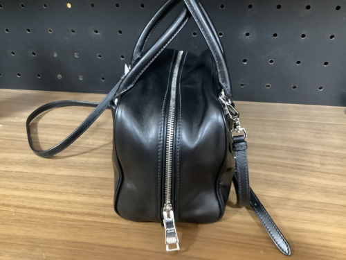 バッグのプラダ 買取 横浜