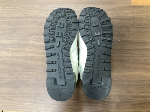 NEW BALANCEの中央林間