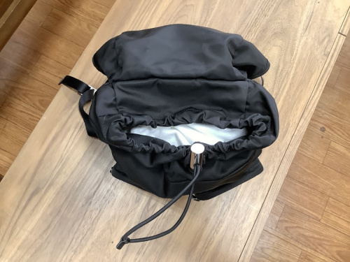 中央林間 中古 のPRADA